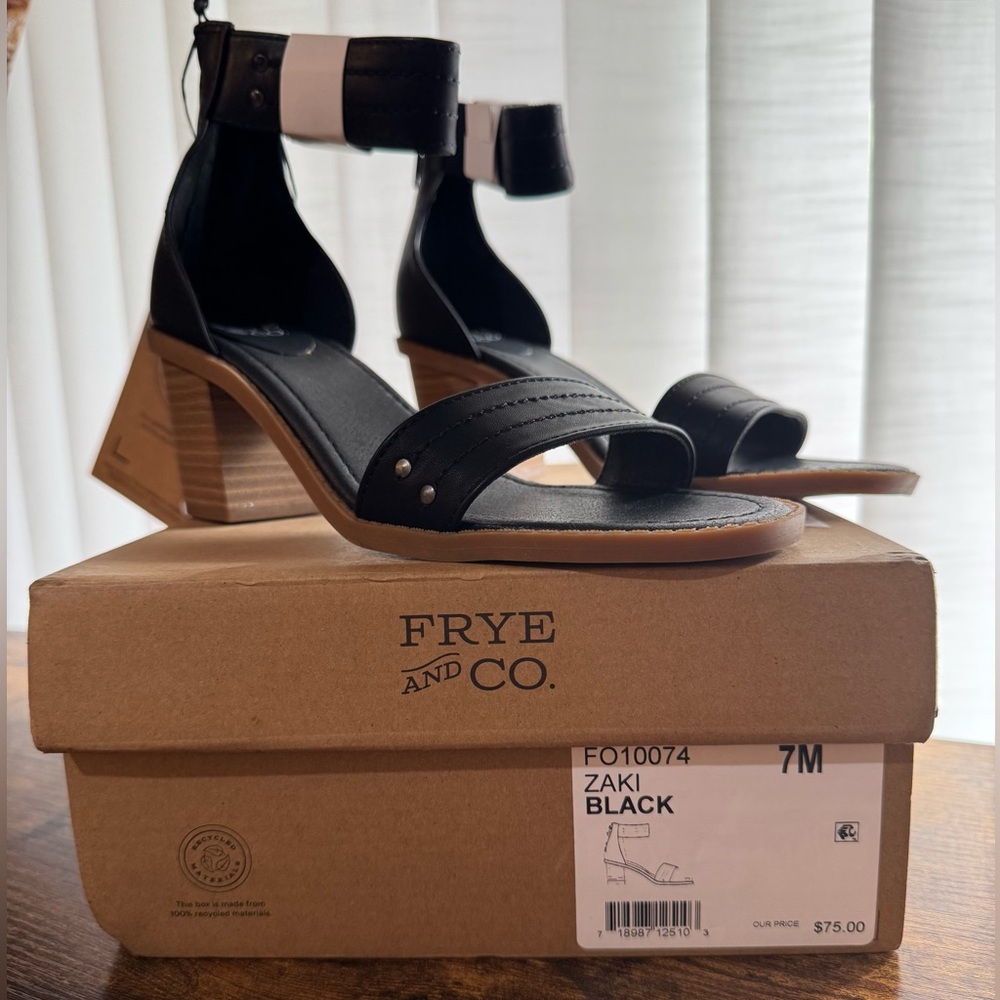 FRYE AND CO. - Women's Zaki Heeled Sandals (NWT)